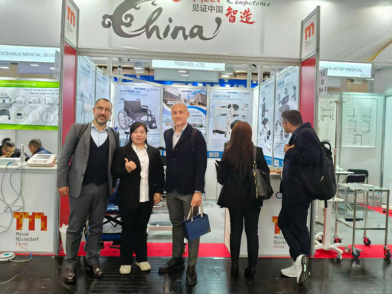 Yuteng Medical a dubai kiállításon