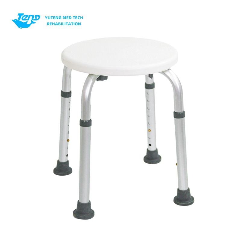 Hogyan javítja az alumínium fürdőszék a biztonságot és a függetlenséget?